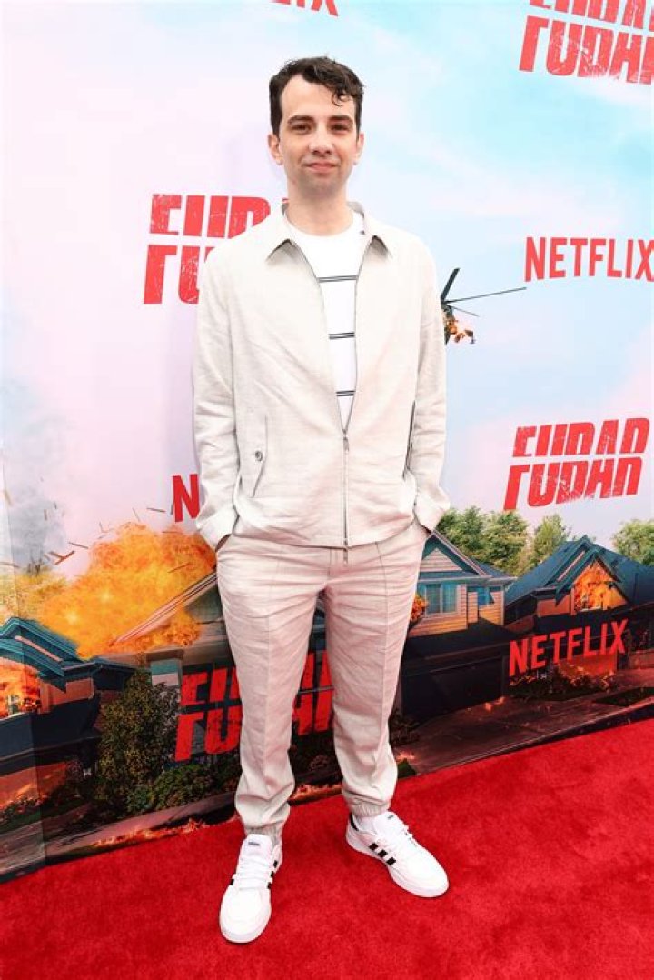 Jay Baruchel Net Worth - Wiki, Age, Weight and Height, Relationships, Family, and More
