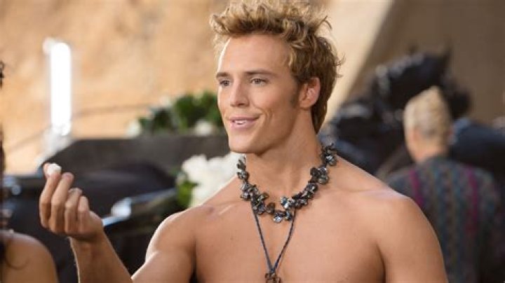 Sam Claflin's pet RoRo