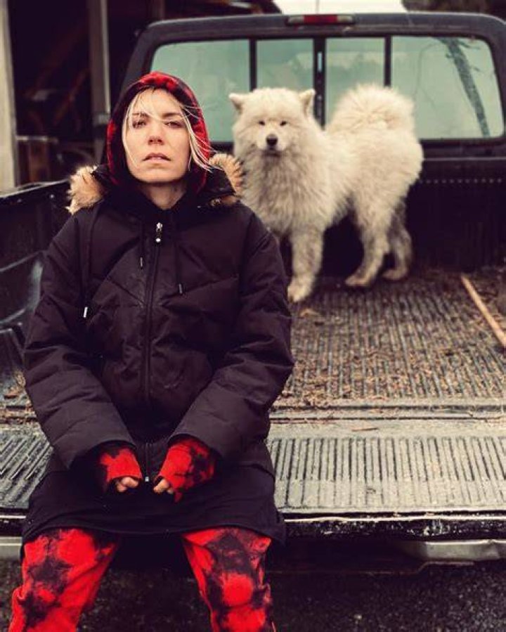 Skylar Grey Pets