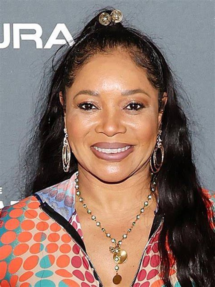 Tamala Jones 